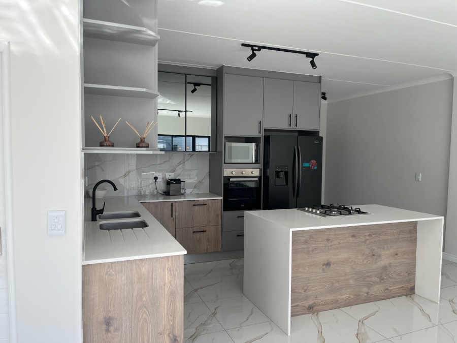 3 Bedroom Property for Sale in Sandown Western Cape